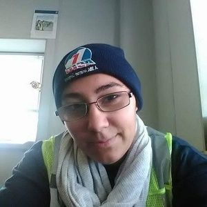 Meet your Posher, Maria